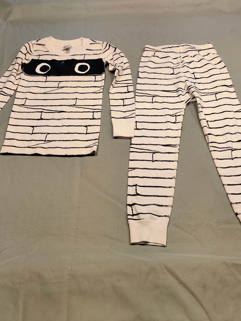 Hanna Andersson Mischievous Mummy Pajamas Size 5 Halloween Costume